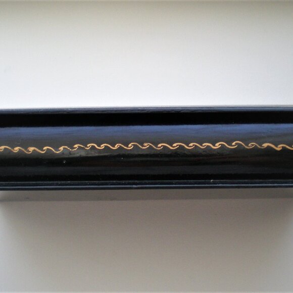 Russian USSR Signed PALEKH Палех Lacquer Jewelry Trinket Box 5 7/8" x 2 3/4" - Picture 8 of 12